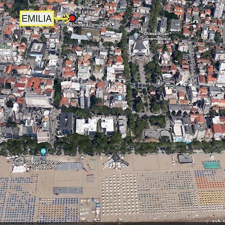 Villa Emilia Lignano Sabbiadoro Eksteriør billede